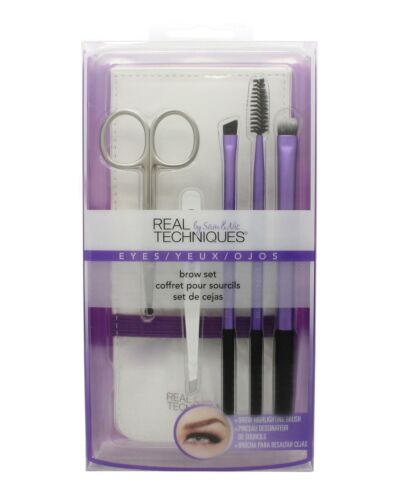 Real Techniques Brow Set Gift Set 6 Pieces (1 x Angled Tweezer
1 x Brow Scissors
1 x Brow Brush
1 x Brow Spoolie
1 x Brow Highlighting Brush
1 x Storage Case)-J42955