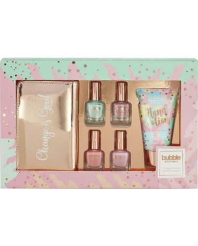 Style & Grace Bubble Boutique Mani-Care Set 6 Pieces (This gift set contains:

1 x 100ml Hand Lotion
4 x 8ml Nail Polish
1 x Coin Purse)-R317031